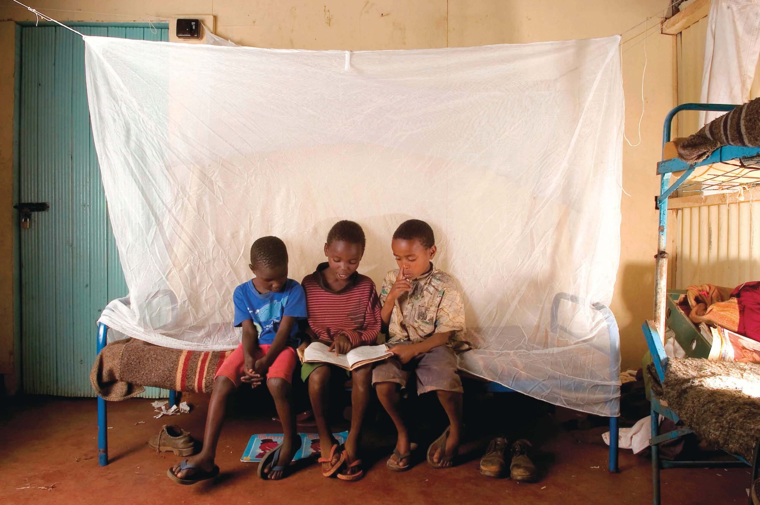 Maps and metrics of insecticide-treated net access, use, and nets